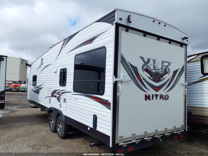 2012 Forest river Xlr VIN 4X4TXLC22CM600159 IAAI salvage auction — SIDE, Scrap (Michigan), sold $25 on 2026-07-29 (photo 3)