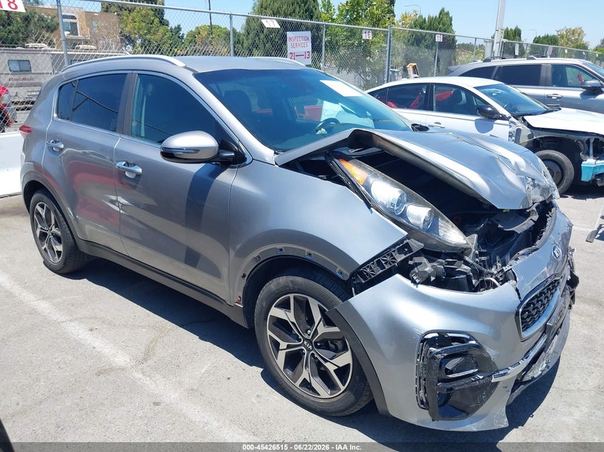 2020 Kia Sportage VIN KNDPN3AC3L7809742 IAAI salvage auction — FRONT END, Salvage Title, sold $1,100 on 2026-07-23 (photo 1)