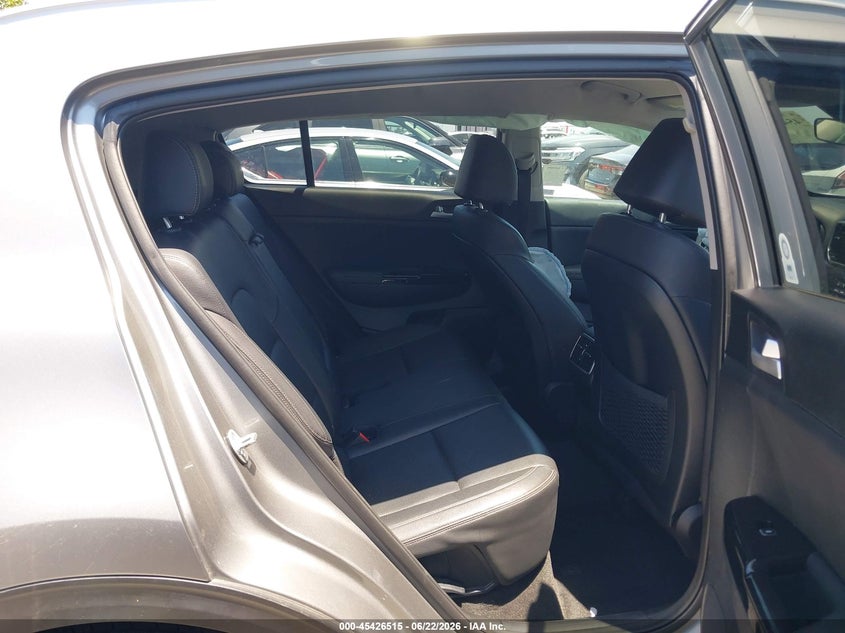 2020 Kia Sportage VIN KNDPN3AC3L7809742 IAAI salvage auction — FRONT END, Salvage Title, sold $1,100 on 2026-07-23 (photo 8)