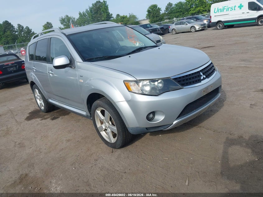 2009 Mitsubishi Outlander VIN JA4MT41X89Z002948 IAAI salvage auction — NORMAL WEAR, Clear (Virginia), sold $400 on 2026-07-17 (photo 1)