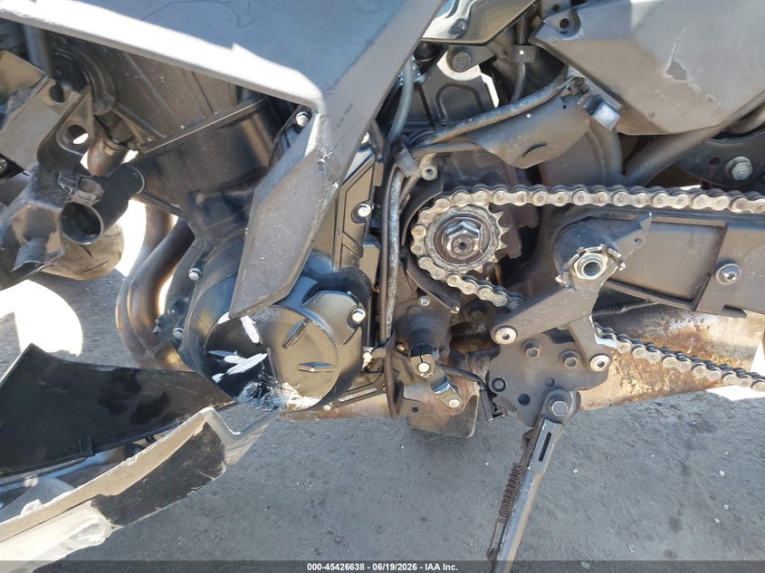 2024 Kawasaki Ninja VIN ML5EXEP18RDAC3215 IAAI salvage auction — LEFT FRONT, Wait Title, sold $700 on 2026-10-06 (photo 9)