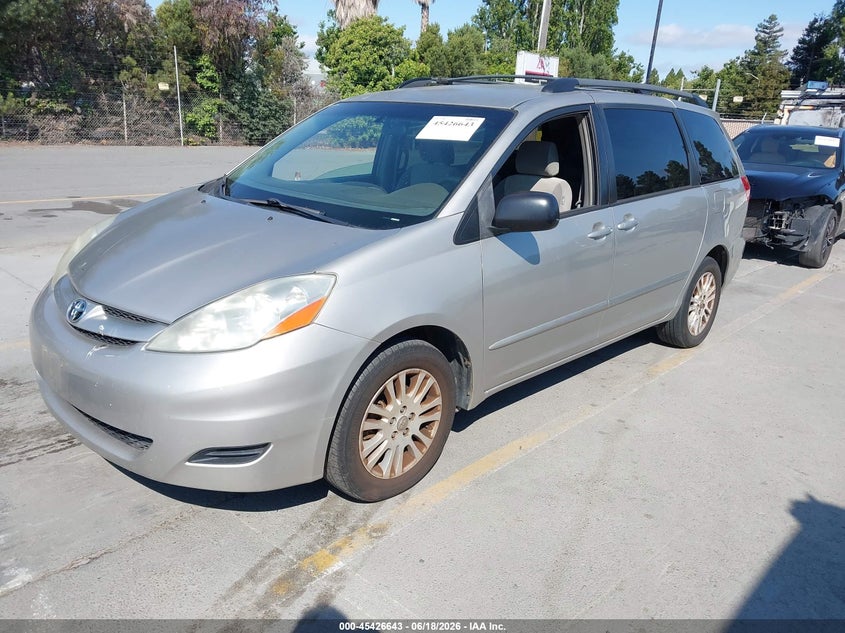 2008 Toyota Sienna VIN 5TDZK23C18S209226 IAAI salvage auction — NORMAL WEAR, Clear - Dealer Only (California), sold $650 on 2026-07-20 (photo 2)