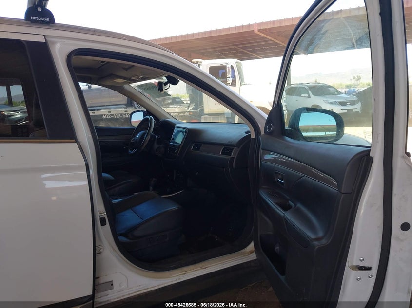 2019 Mitsubishi Outlander VIN JA4AD3A34KZ012289 IAAI salvage auction — FRONT END, Salvage (Arizona), sold $25 on 2026-07-31 (photo 5)