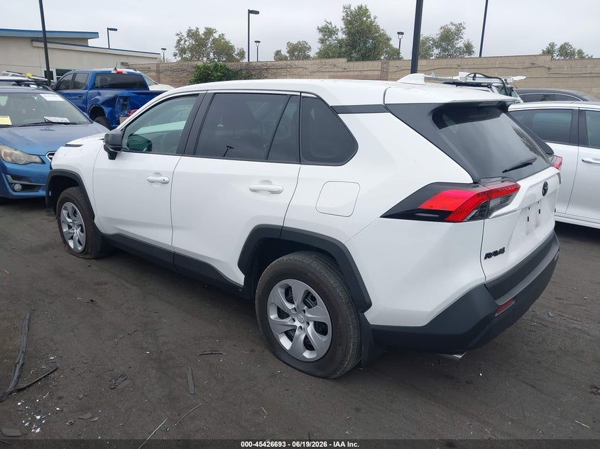 2024 Toyota Rav 4 VIN 2T3H1RFV5RW354368 IAAI salvage auction — FRONT END, Salvage Title, sold $10,600 on 2026-07-31 (photo 3)
