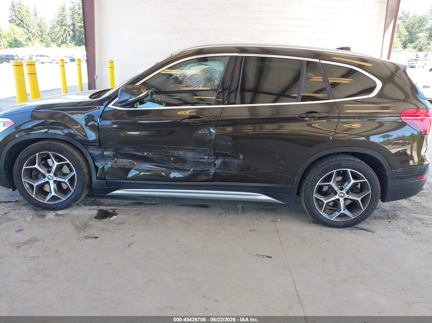 2019 BMW X1 VIN WBXHT3C58K5L36023 IAAI salvage auction — SIDE, Salvage Title, sold $5,200 on 2026-07-11 (photo 6)