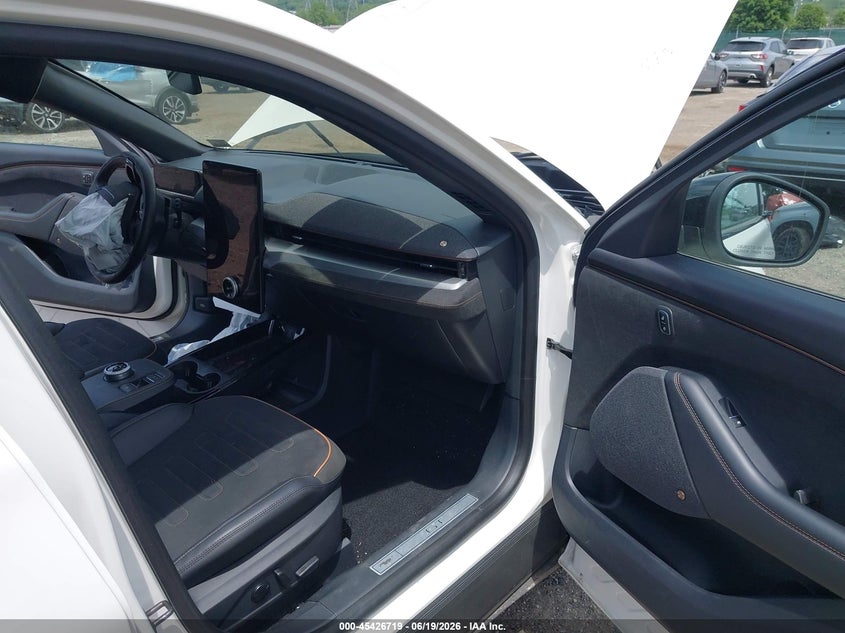 2023 Ford Mustang mach-e VIN 3FMTK4SE0PMA58247 IAAI salvage auction — FRONT END, Salvage Title, sold $9,750 on 2026-08-20 (photo 5)