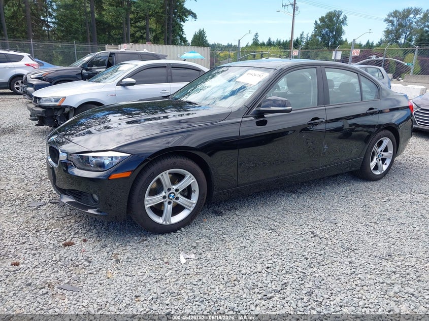 2013 BMW 3er VIN WBA3C1G57DNR45383 IAAI salvage auction — SIDE, Bill Of Sale (Washington), sold $2,250 on 2026-07-15 (photo 2)