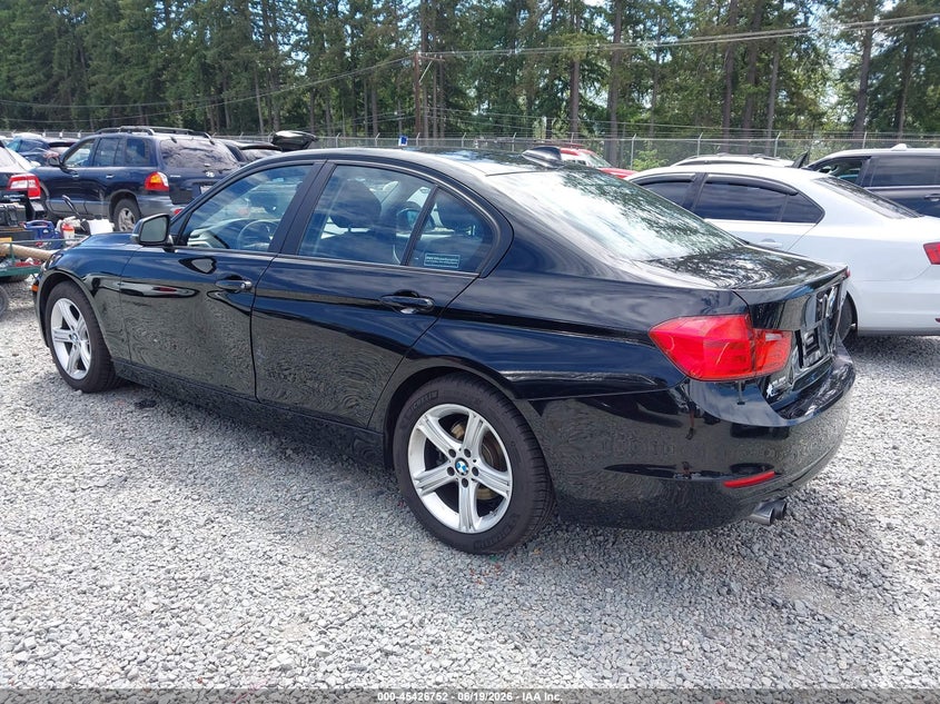 2013 BMW 3er VIN WBA3C1G57DNR45383 IAAI salvage auction — SIDE, Bill Of Sale (Washington), sold $2,250 on 2026-07-15 (photo 3)