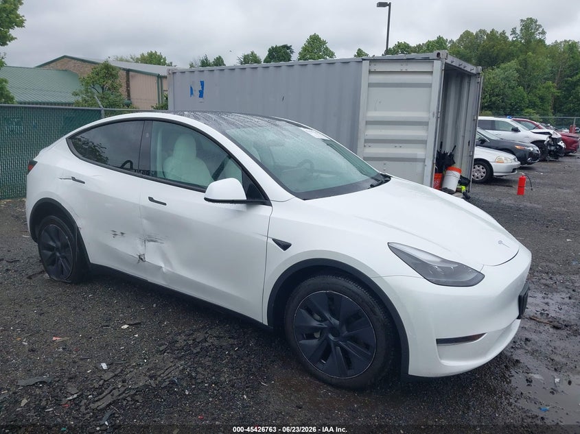 2024 Tesla Model y VIN 7SAYGDED7RF112586 IAAI salvage auction — LEFT FRONT, Salvage (Virginia), sold $8,625 on 2026-07-06 (photo 1)