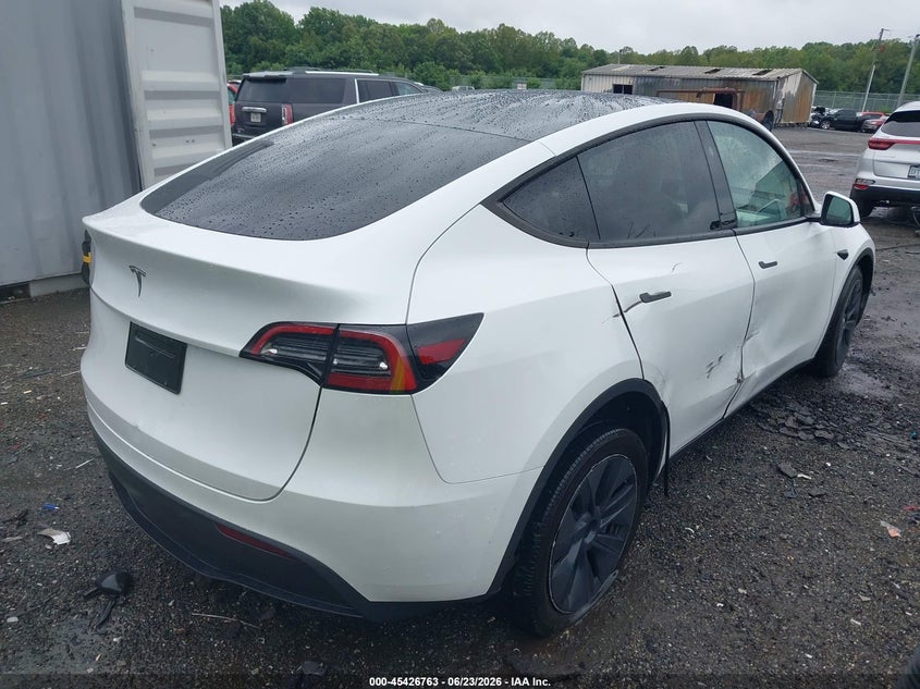 2024 Tesla Model y VIN 7SAYGDED7RF112586 IAAI salvage auction — LEFT FRONT, Salvage (Virginia), sold $8,625 on 2026-07-06 (photo 4)