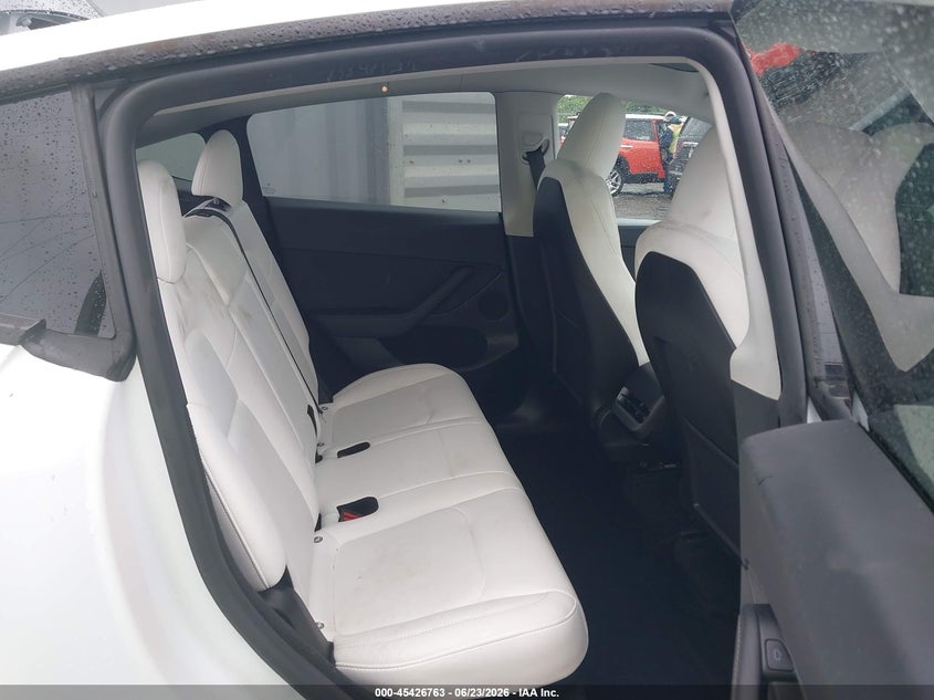 2024 Tesla Model y VIN 7SAYGDED7RF112586 IAAI salvage auction — LEFT FRONT, Salvage (Virginia), sold $8,625 on 2026-07-06 (photo 8)
