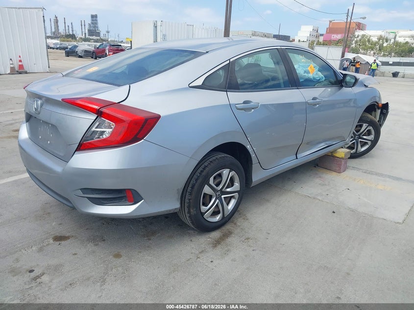 2017 Honda Civic VIN 19XFC2F59HE223849 IAAI salvage auction — FRONT END, Wait Title, sold $925 on 2026-08-30 (photo 4)