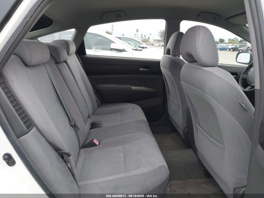 2004 Toyota Prius VIN JTDKB20U540058726 IAAI salvage auction — NORMAL WEAR, Clear - Dealer Only (California), sold $675 on 2026-07-20 (photo 8)