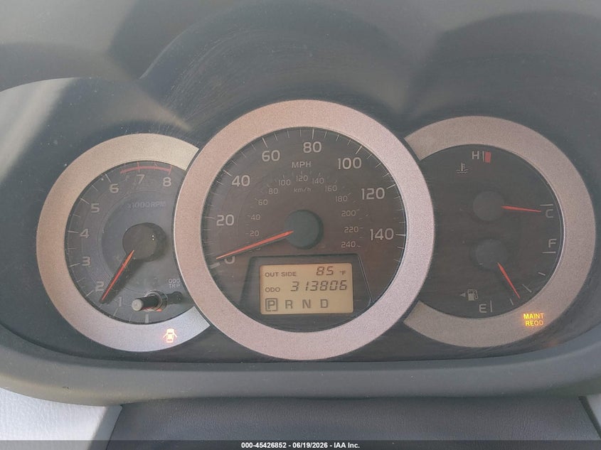 2007 Toyota Rav4 VIN JTMBK31V476016014 IAAI salvage auction — NORMAL WEAR, Original (Kentucky), sold $1,375 on 2026-07-15 (photo 7)
