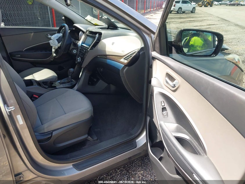 2017 Hyundai Santa fe VIN 5XYZU3LB7HG418426 IAAI salvage auction — FRONT END, Salvage (South Carolina), sold $1,500 on 2026-07-29 (photo 5)
