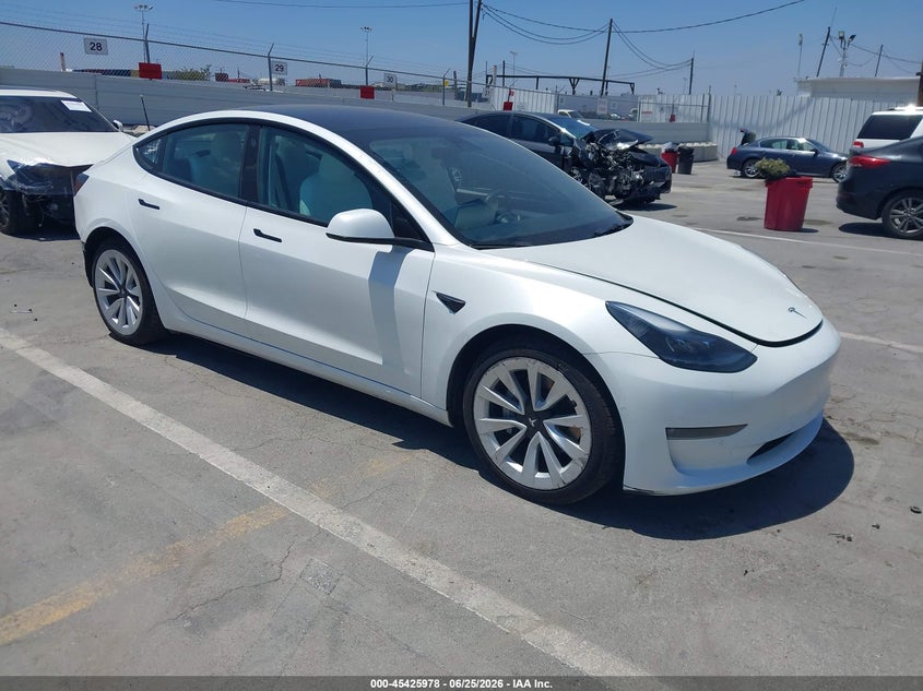2022 Tesla Model 3 VIN 5YJ3E1EB7NF136231 IAAI salvage auction — REAR END, Salvage (California), sold $9,400 on 2026-07-15 (photo 1)