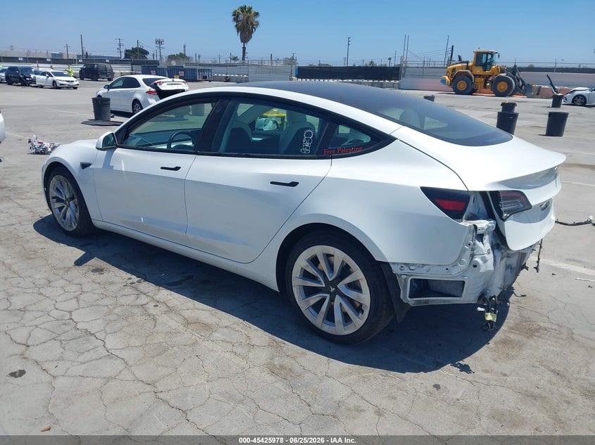 2022 Tesla Model 3 VIN 5YJ3E1EB7NF136231 IAAI salvage auction — REAR END, Salvage (California), sold $9,400 on 2026-07-15 (photo 3)