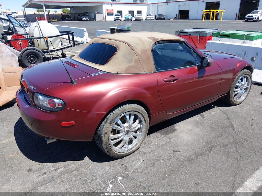 2007 Mazda Mx-5 VIN JM1NC25F070127377 IAAI salvage auction — LEFT SIDE, Clear (Arizona), sold $1,150 on 2026-07-31 (photo 4)