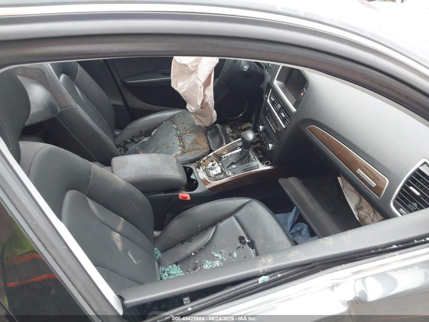 2017 Audi Q5 VIN WA1L2AFP1HA036233 IAAI salvage auction — ALL OVER, Salvage Title, sold $525 on 2026-07-27 (photo 5)