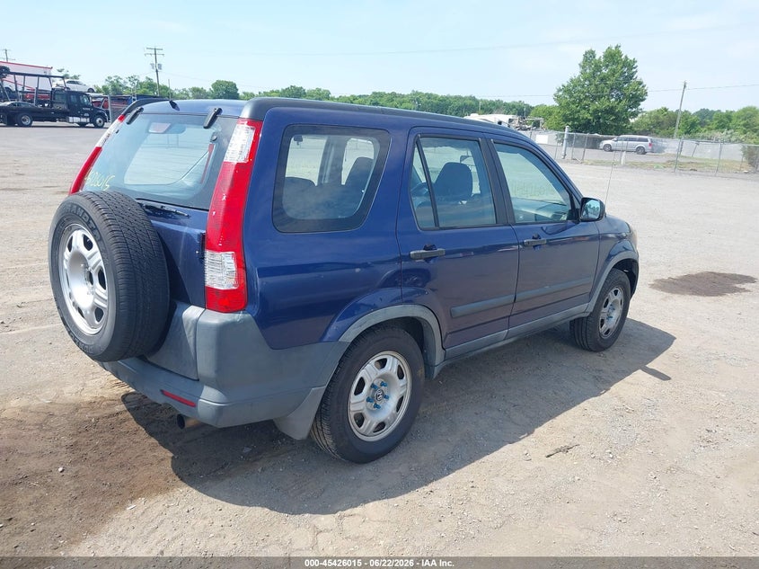 2005 Honda Cr-v VIN JHLRD78575C034773 IAAI salvage auction — NORMAL WEAR, Original (West Virginia), sold $1,350 on 2026-07-14 (photo 4)