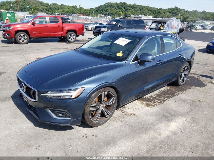 2019 Volvo S60 VIN 7JRA22TL9KG006584 IAAI salvage auction — FRESH WATER, Salvage (Missouri), sold $6,100 on 2026-07-17 (photo 2)