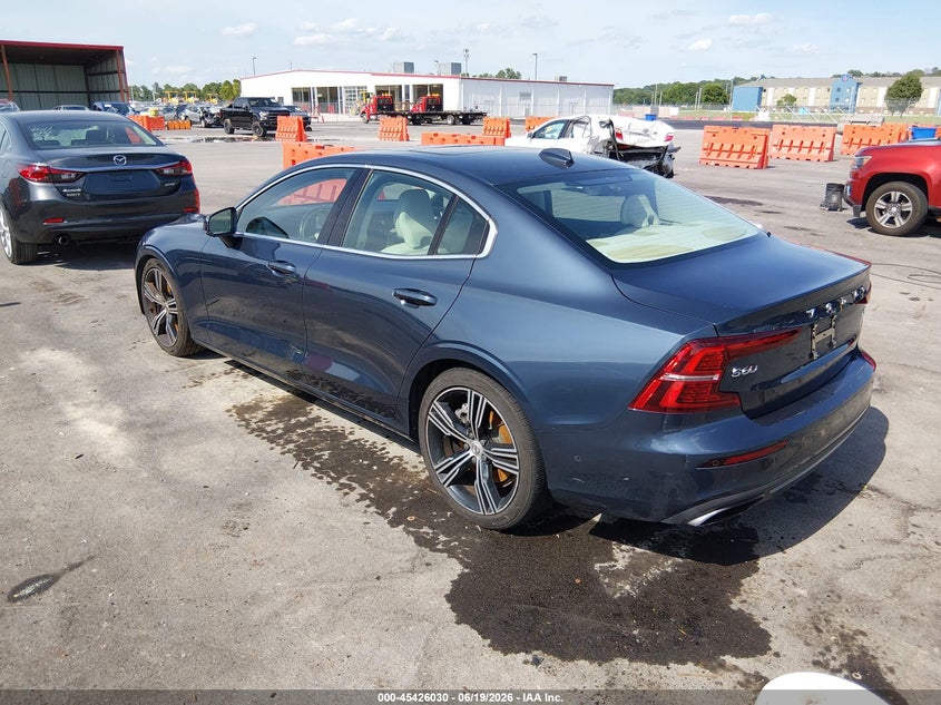 2019 Volvo S60 VIN 7JRA22TL9KG006584 IAAI salvage auction — FRESH WATER, Salvage (Missouri), sold $6,100 on 2026-07-17 (photo 3)