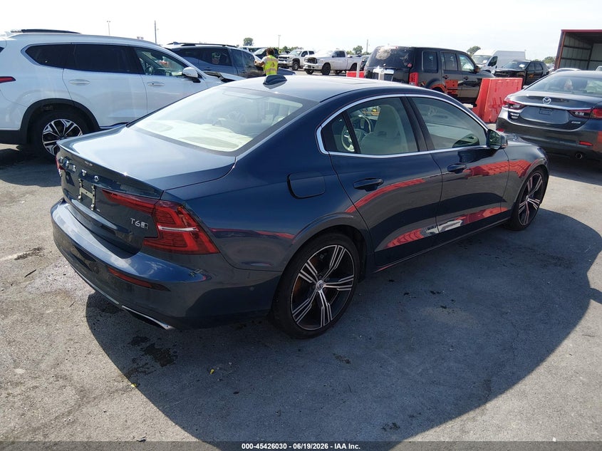 2019 Volvo S60 VIN 7JRA22TL9KG006584 IAAI salvage auction — FRESH WATER, Salvage (Missouri), sold $6,100 on 2026-07-17 (photo 4)