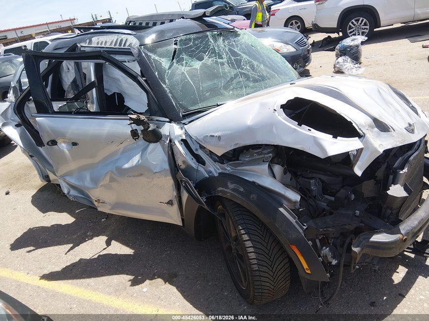 2013 Mini Countryman VIN WMWZC5C55DWM15821 IAAI salvage auction — BIO HAZARD, Wait Title, sold $300 on 2026-08-11 (photo 1)