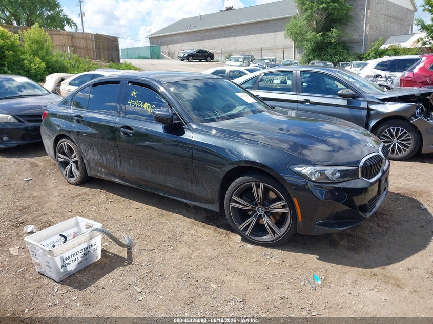 2023 BMW 3er VIN 3MW89FF01P8D43948 — IAAI salvage auction photo