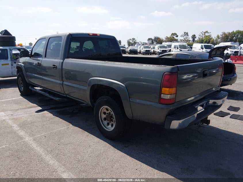 2002 Chevrolet Silverado 2500 VIN 1GCHK23U32F197740 IAAI salvage auction — THEFT, Salvage (California), sold $1,650 on 2026-07-09 (photo 3)
