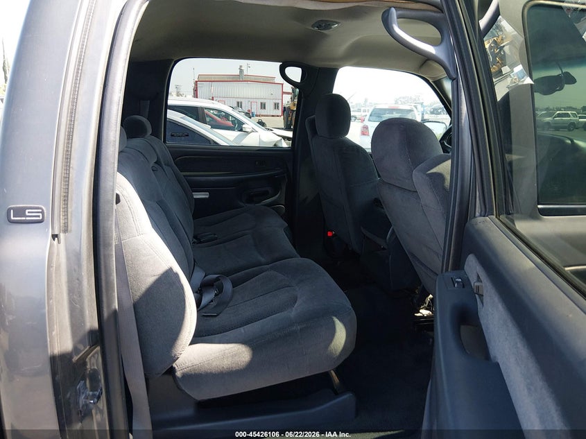 2002 Chevrolet Silverado 2500 VIN 1GCHK23U32F197740 IAAI salvage auction — THEFT, Salvage (California), sold $1,650 on 2026-07-09 (photo 8)