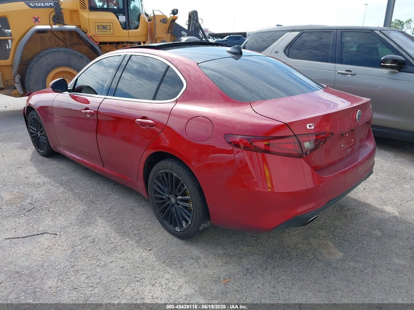 2017 Alfa romeo Giulia VIN ZARFAEEN8H7550242 IAAI salvage auction — NORMAL WEAR, Clear (Montana), sold $2,300 on 2026-07-30 (photo 3)