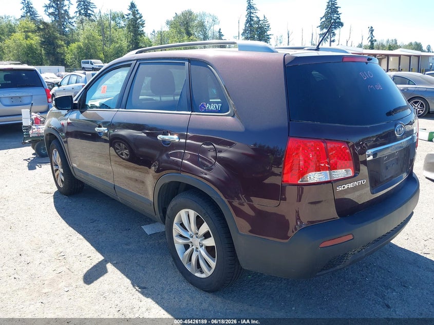 2011 Kia Sorento VIN 5XYKTDA23BG177730 IAAI salvage auction — NORMAL WEAR, Clear (Washington), sold $400 on 2026-07-29 (photo 3)