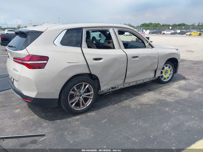 2025 BMW X3 VIN 5UX53GP09S9032728 IAAI salvage auction — RIGHT SIDE, Rebuildable (Florida), sold $25,500 on 2026-07-23 (photo 4)