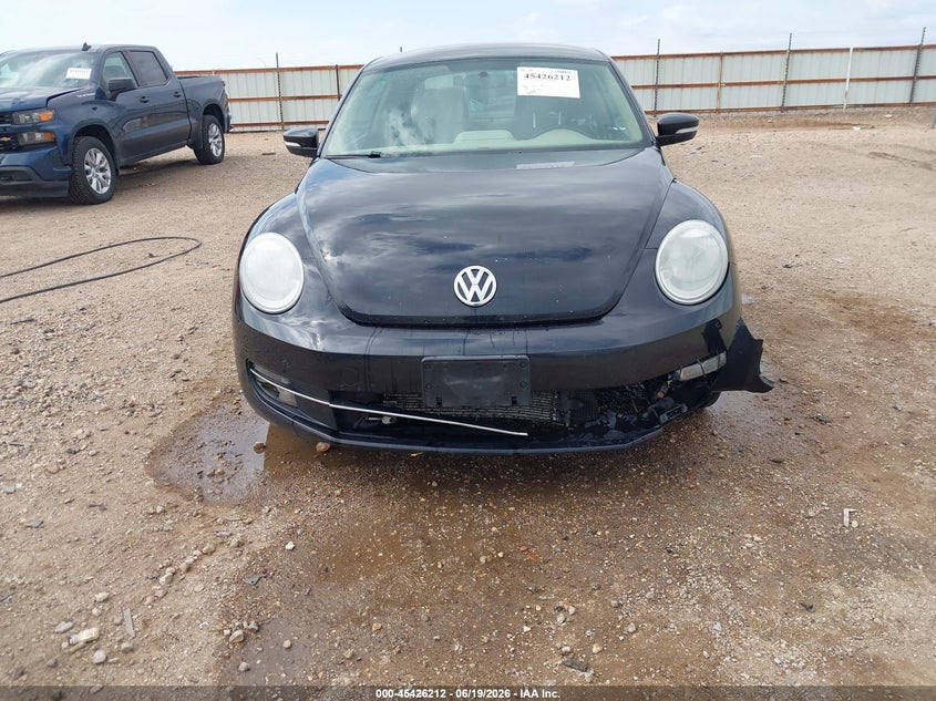 2013 Volkswagen Beetle VIN 3VWV67AT0DM608932 IAAI salvage auction — ALL OVER, Salvage Title, sold $950 on 2026-08-24 (photo 6)