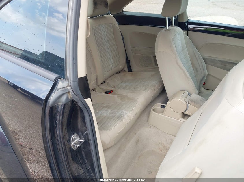 2013 Volkswagen Beetle VIN 3VWV67AT0DM608932 IAAI salvage auction — ALL OVER, Salvage Title, sold $950 on 2026-08-24 (photo 8)