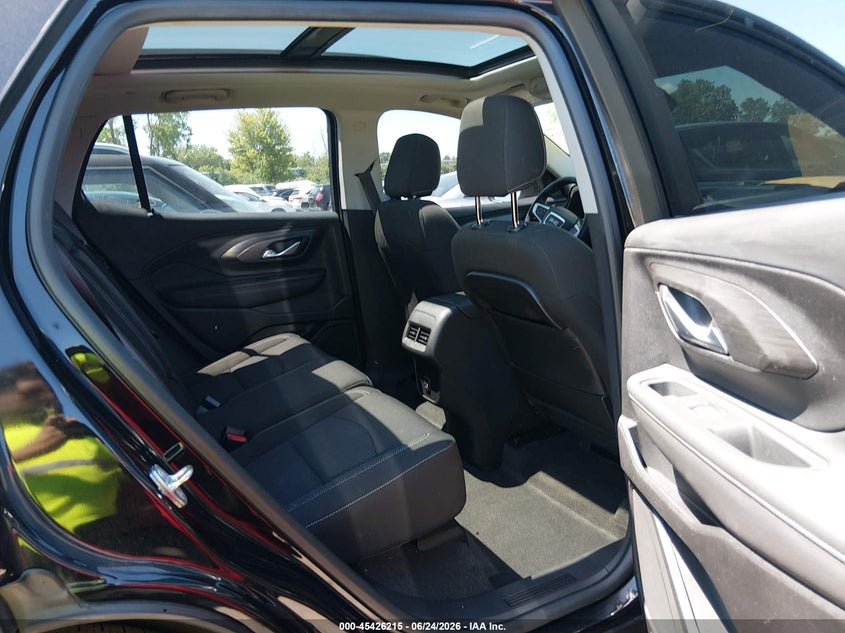 2022 Gmc Terrain VIN 3GKALTEV2NL193946 IAAI salvage auction — HAIL, Salvage Title, sold $7,800 on 2026-07-31 (photo 8)