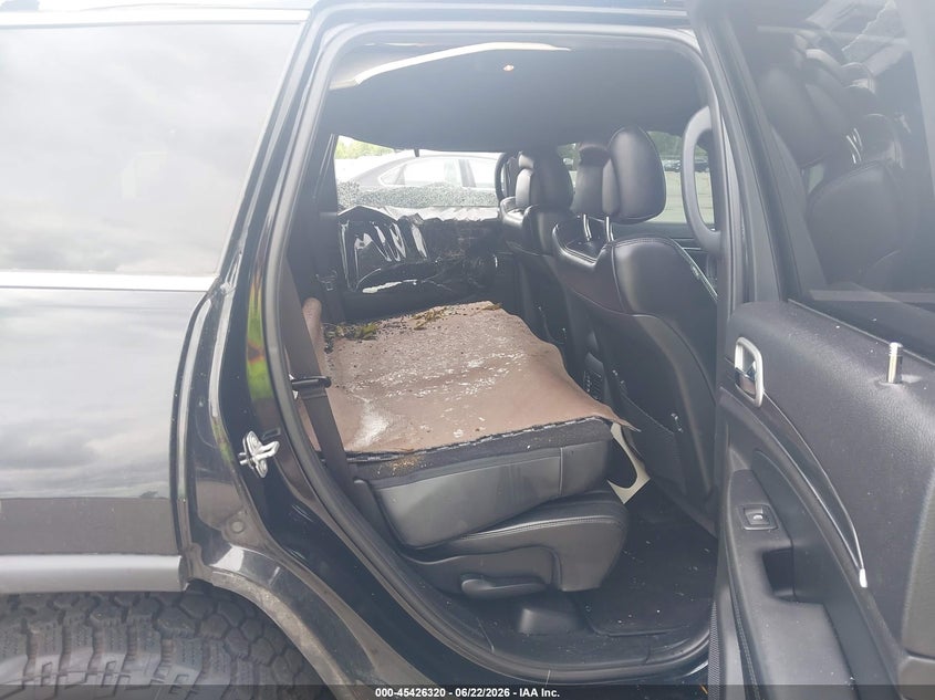 2019 Jeep Grand cherokee VIN 1C4RJFBG5KC689343 IAAI salvage auction — ROOF, Clear (Indiana), sold $2,700 on 2026-07-18 (photo 8)
