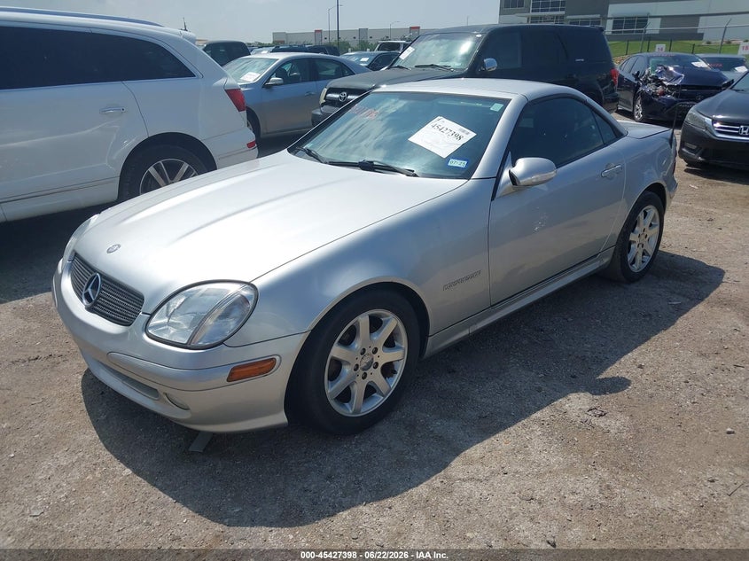 2002 Mercedes-benz Slk-klasse VIN WDBKK49F52F247627 IAAI salvage auction — NORMAL WEAR, Original (Texas), sold $550 on 2026-07-07 (photo 2)