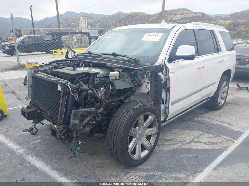 2019 Cadillac Escalade VIN 1GYS4CKJ6KR259508 IAAI salvage auction — FRONT END, Salvage Title, sold $10,100 on 2026-07-29 (photo 2)