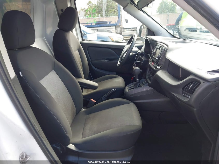 2019 Ram Promaster city VIN ZFBHRFBB3K6L88676 IAAI salvage auction — REAR END, Salvage (California), sold $3,600 on 2026-07-20 (photo 5)