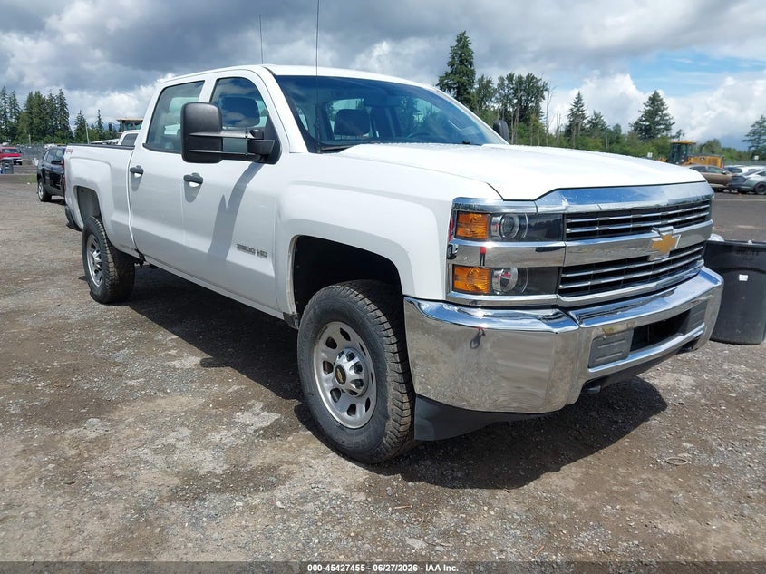 2017 Chevrolet Silverado VIN 1GC4KYCG0HF207127 IAAI salvage auction — NORMAL WEAR, Sf97 (Washington), sold $5,100 on 2026-07-29 (photo 1)