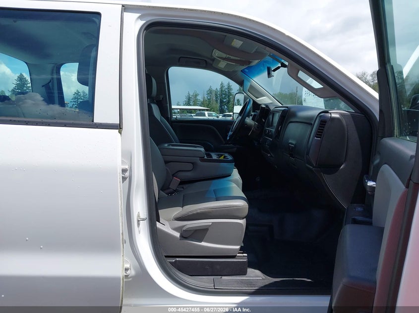 2017 Chevrolet Silverado VIN 1GC4KYCG0HF207127 IAAI salvage auction — NORMAL WEAR, Sf97 (Washington), sold $5,100 on 2026-07-29 (photo 5)