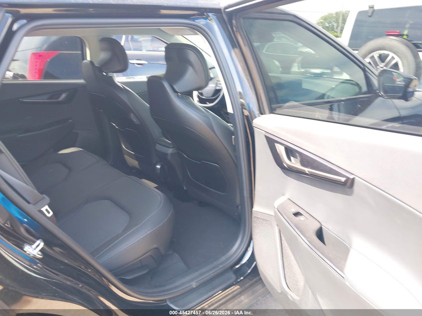 2025 Kia Ev6 VIN 5XYC3DJC2SG011664 IAAI salvage auction — LEFT SIDE, Salvage Title, sold $18,400 on 2026-08-20 (photo 8)