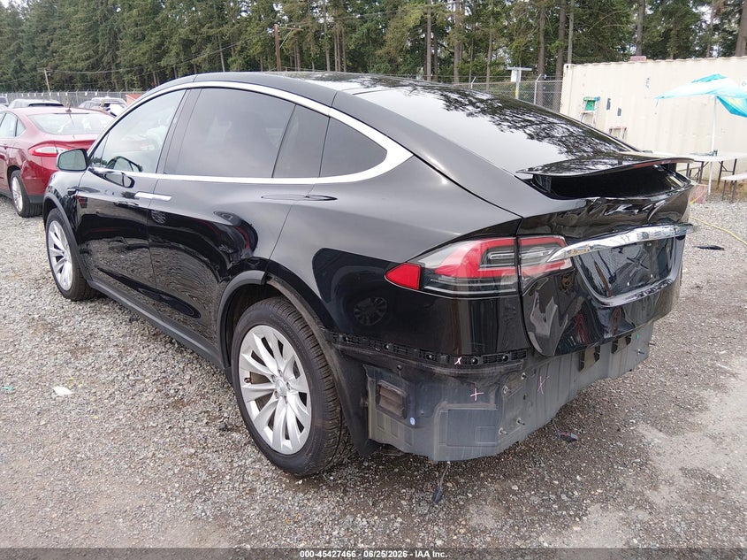 2018 Tesla Model x VIN 5YJXCBE21JF109453 IAAI salvage auction — REAR END, Bill Of Sale (Washington), sold $9,000 on 2026-07-08 (photo 3)