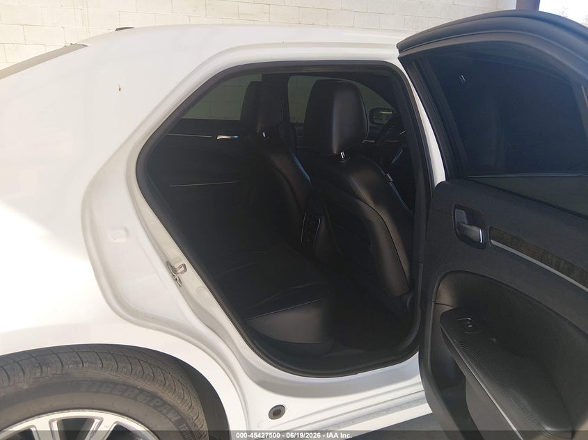2013 Chrysler 300c VIN 2C3CCAET6DH661924 IAAI salvage auction — FRONT END, Bill Of Sale (Washington), sold $1,300 on 2026-07-08 (photo 8)