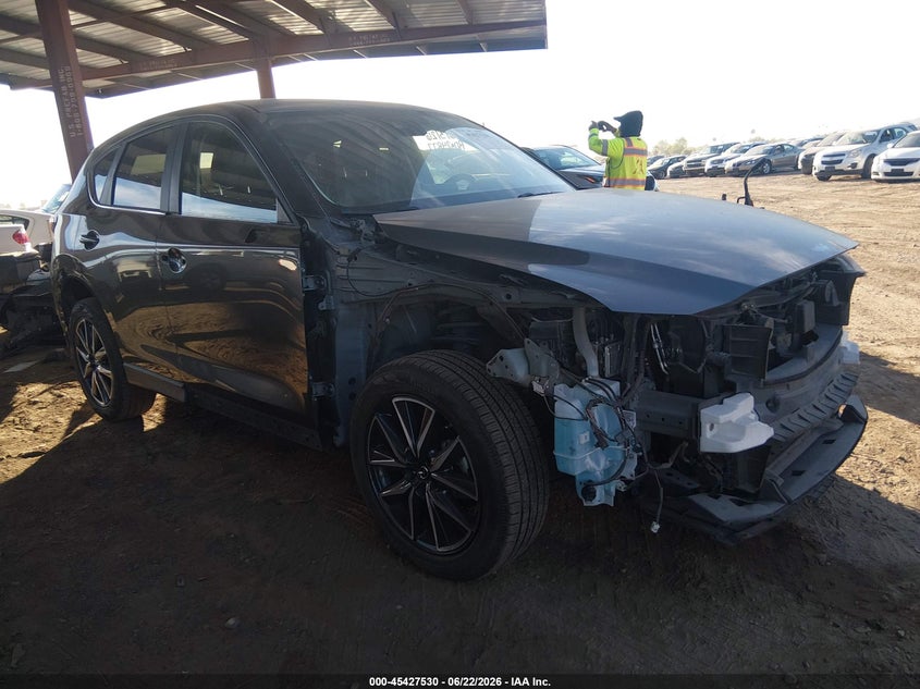 2018 Mazda Cx-5 VIN JM3KFACM7J0401680 IAAI salvage auction — RIGHT FRONT, Salvage Title, sold $3,400 on 2026-07-28 (photo 6)