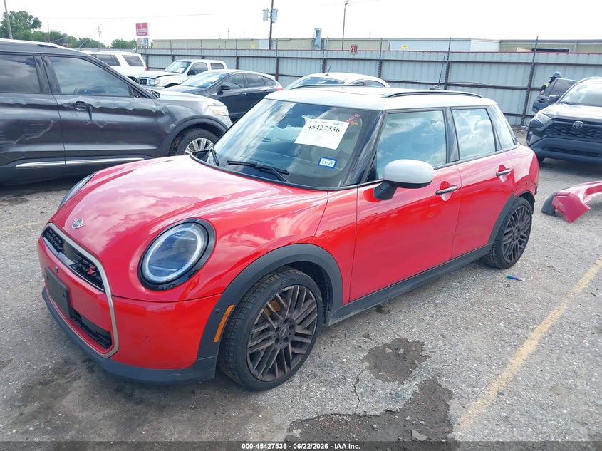 2025 Mini Hard top VIN WMW53GD03S2W38991 IAAI salvage auction — SIDE, Wait Title, sold $8,100 on 2026-08-13 (photo 2)