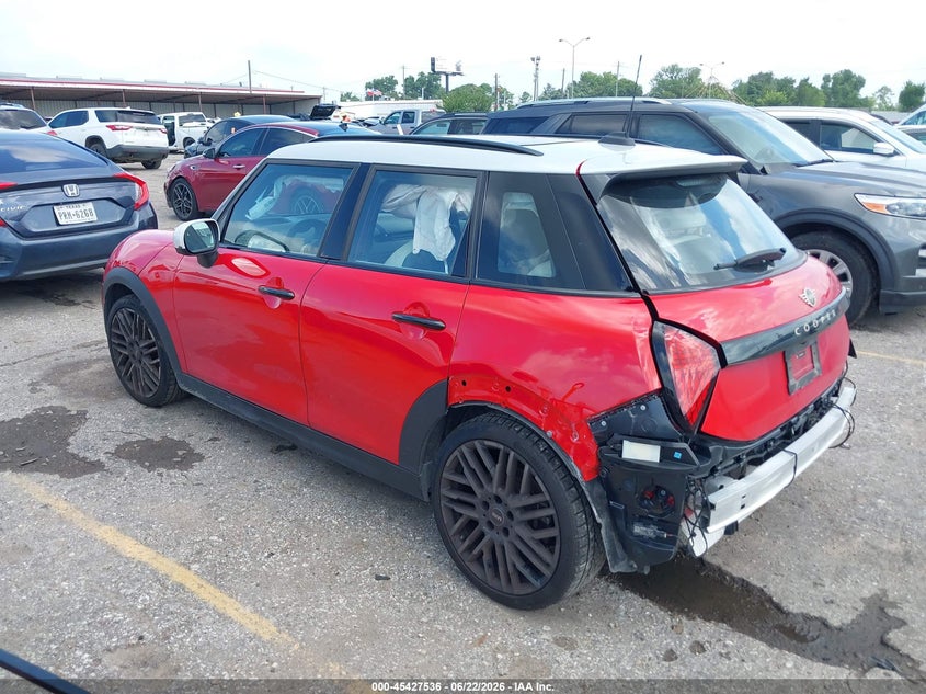 2025 Mini Hard top VIN WMW53GD03S2W38991 IAAI salvage auction — SIDE, Wait Title, sold $8,100 on 2026-08-13 (photo 3)