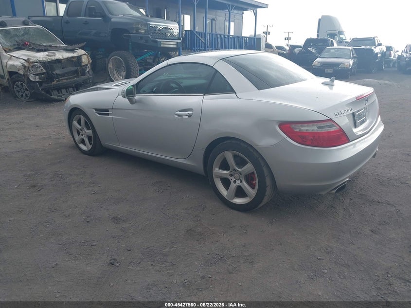 2013 Mercedes-benz VIN WDDPK4HA7DF055986 IAAI salvage auction — FRONT END, Salvage (Hawaii), sold $500 on 2026-07-28 (photo 3)
